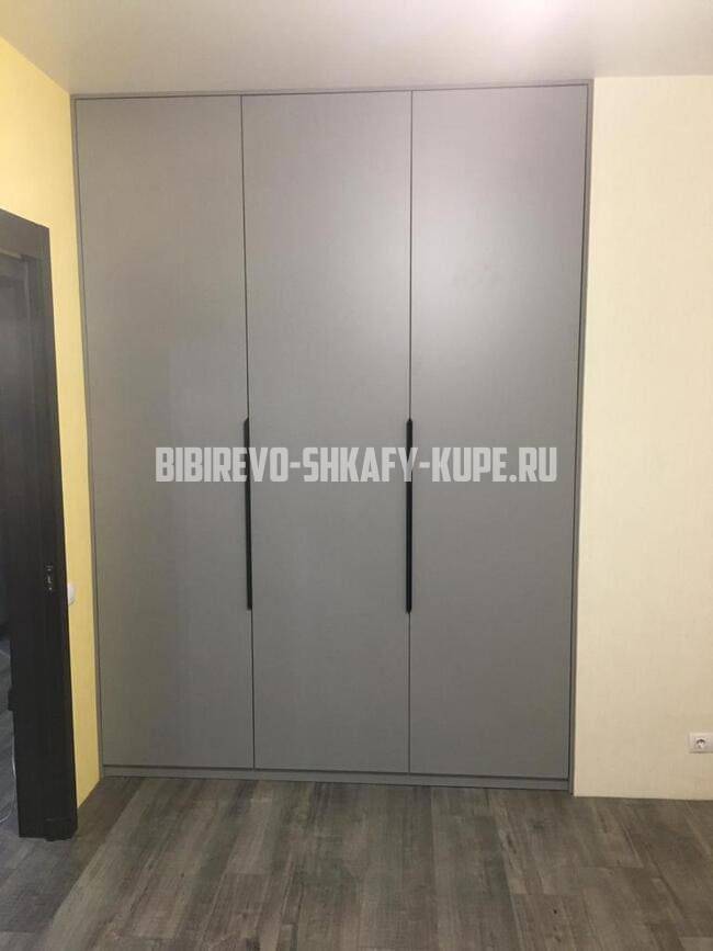 Распашные шкафы Бибирево